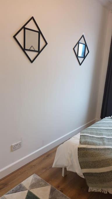 F2 2 Bed Flat In Hammersmith Opposite Olympia - Sleeps 5 People Apartment
